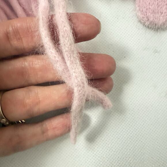 Angora Wool Pink Winter Hat Scarf Glove Set Womens 3 Piece Soft Fuzzy OS NWT - Picture 3 of 4